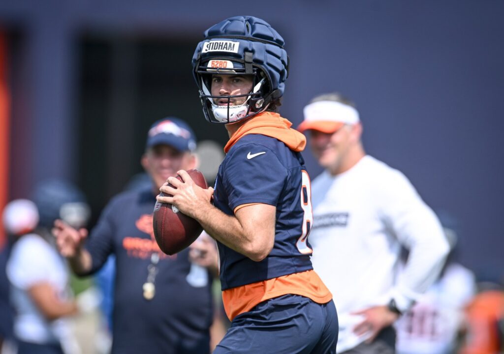 broncos-first-unofficial-depth-chart-lists-qb-jarrett-stidham-at-top,-but-with-a-caveat