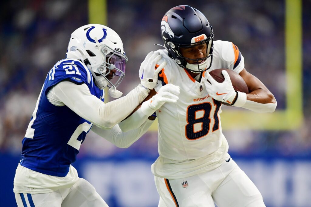 renck:-broncos-wide-receiver-devaughn-vele-a-rookie-in-name-only-“there’s-nothing-not-to-like-about-him.”